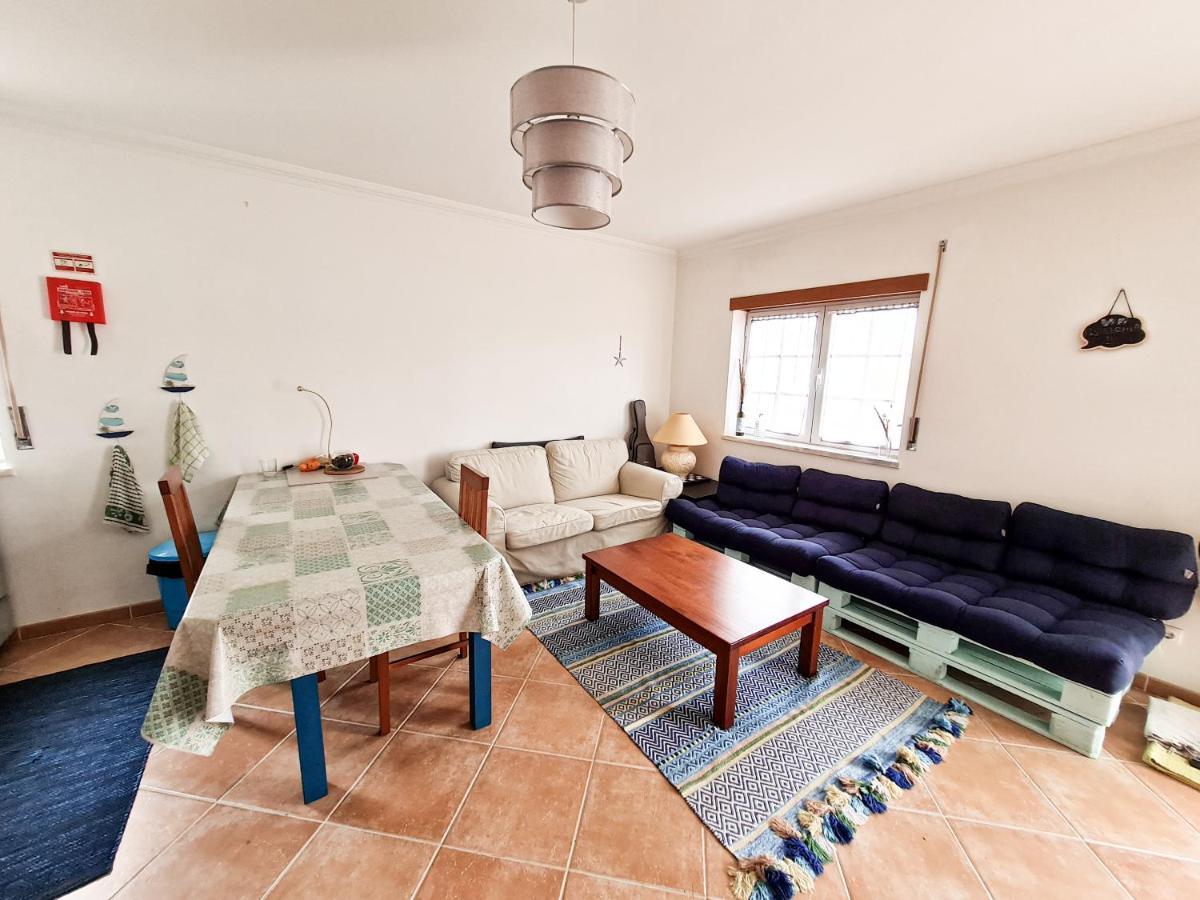 Hostel Cloud To Chill Surfhouse Baleal Ferrel  Exterior foto