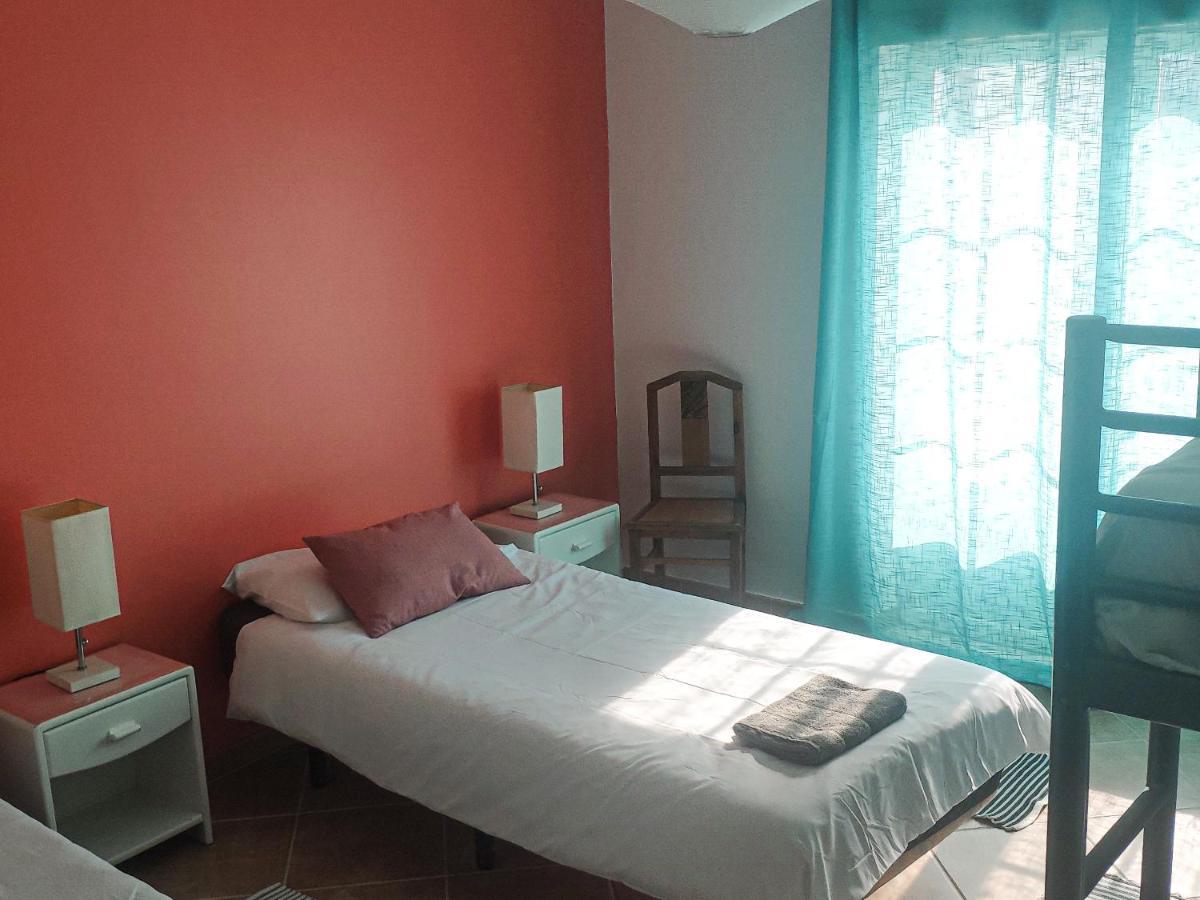 Hostel Cloud To Chill Surfhouse Baleal Ferrel  Exterior foto
